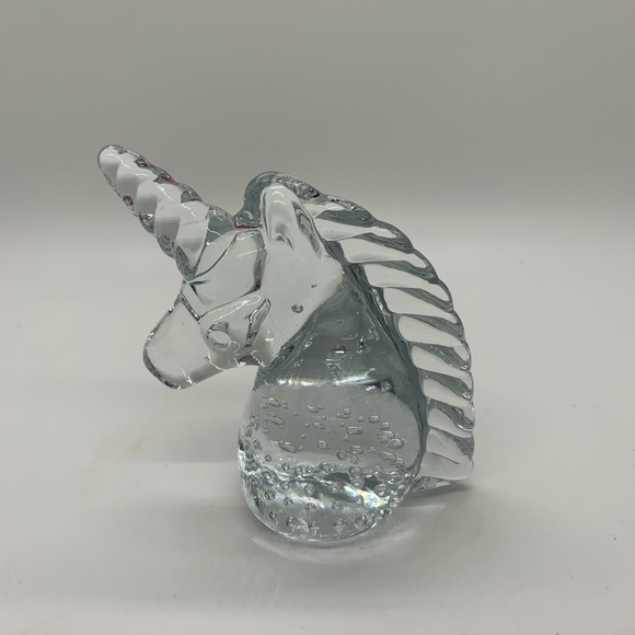 Blown Glass Unicorn Clear Glass Art Figurine Paperweight - Picture 3 of 9